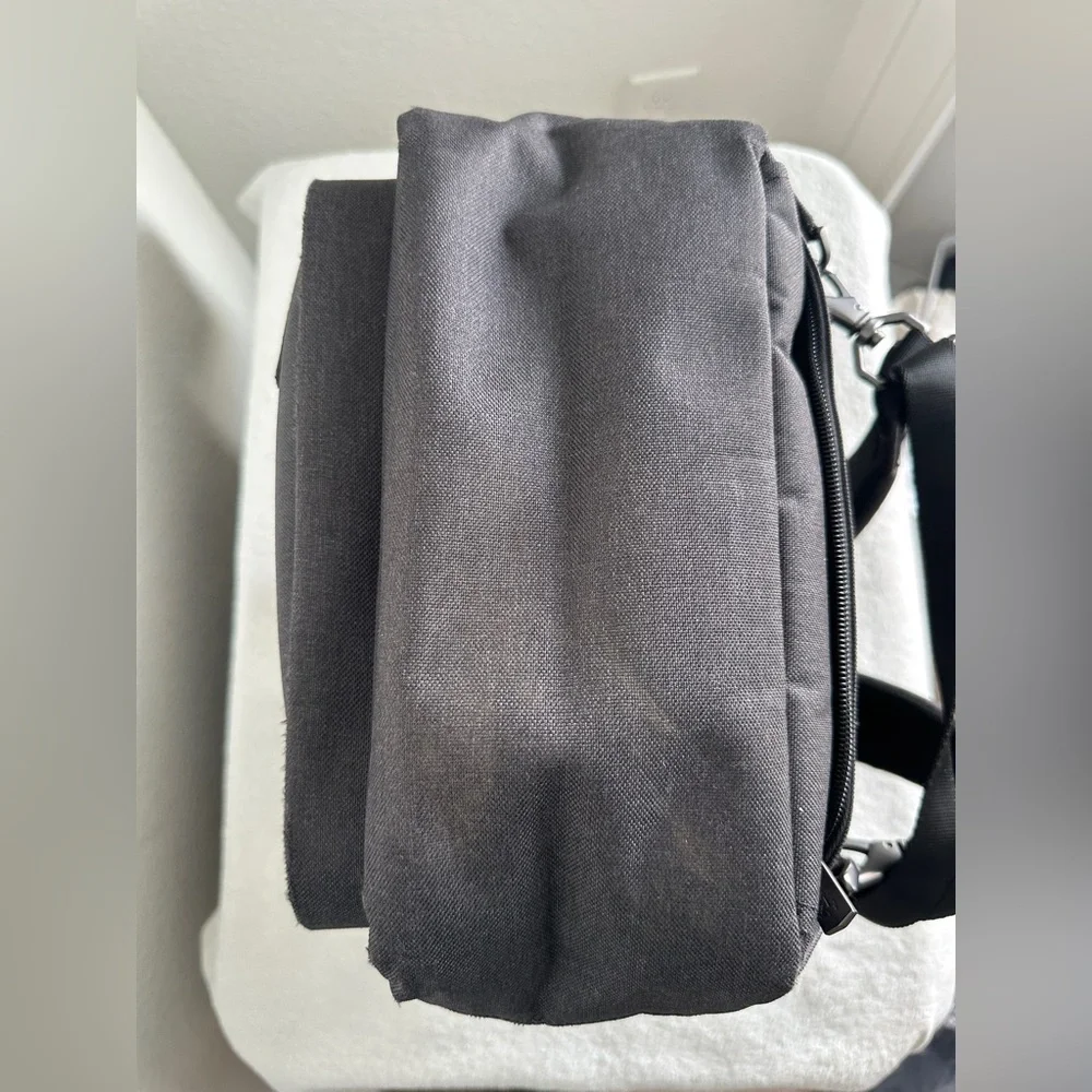 Brooks Brothers GRANT Dual Handle Backpack‎ NWOT